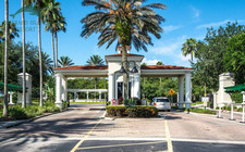 Emerald Island Resort - Gated entrance