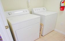 Full size laundry room