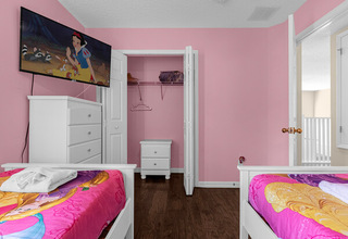 Princess Castle bedroom