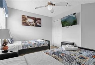 Boys bedroom with two twin beds