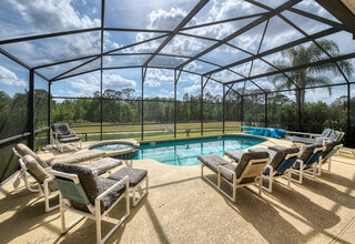 Dory's Magic, Orlando Florida south-facing pool villa with 7 bedrooms