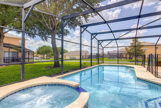 Great-Value Pool Villa Rental in Orlando for Family Vacations