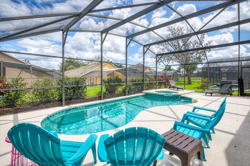 Modern 4-Bedroom Villa with Private Pool and Open Living Space