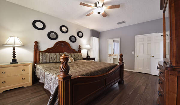 First floor king master suite - Fit for a King!