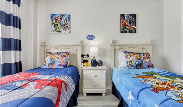 Bedroom #5 with two twin beds (Marvel theme)